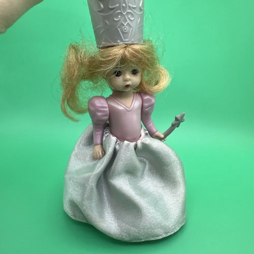 vintage madame alexander dolls 5’5, Rapunzel, Glinda, Wizard